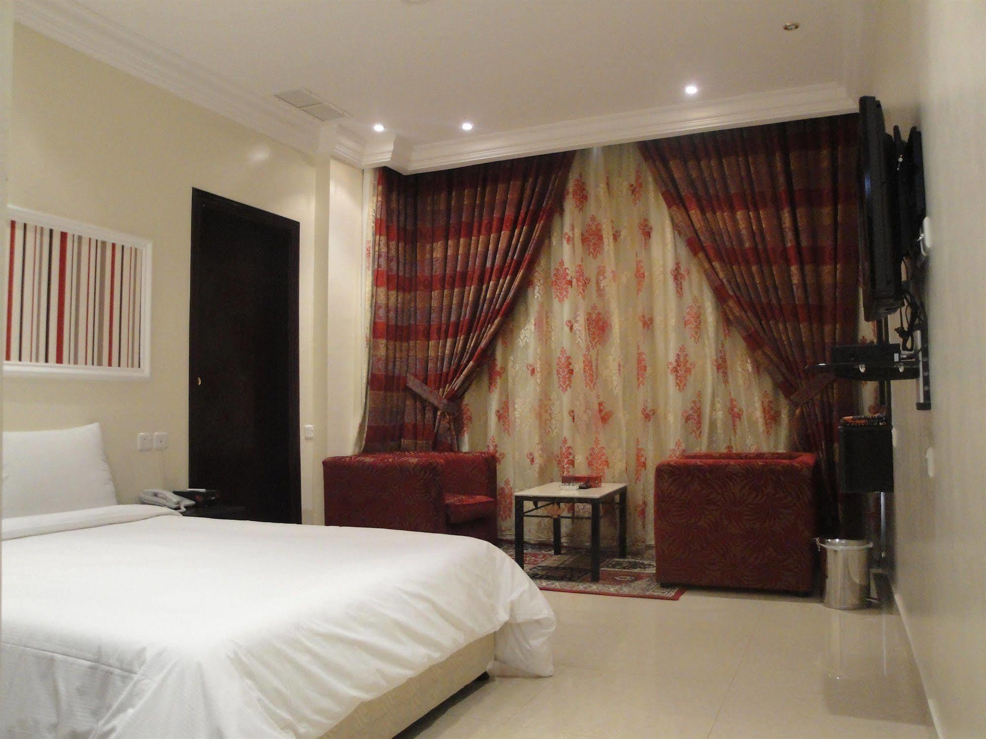 Marina Royal Hotel Suites Kuwait City Exteriér fotografie