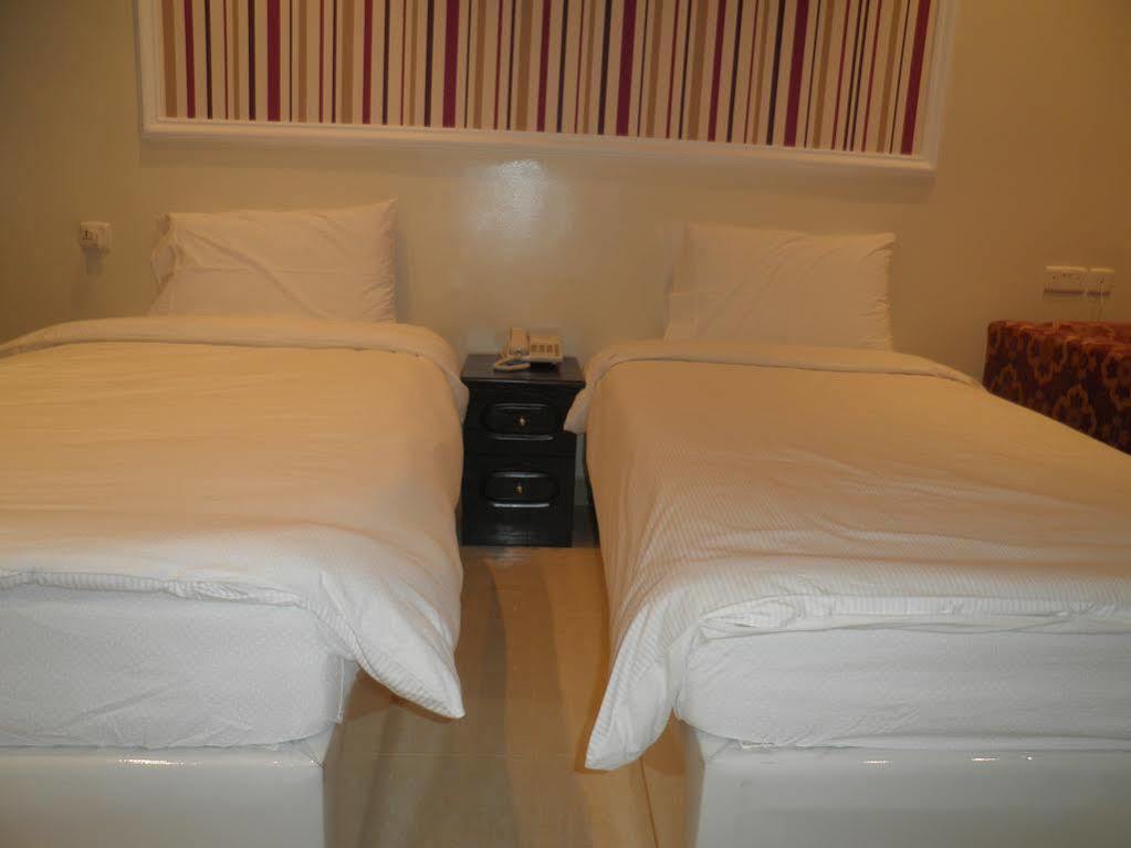 Marina Royal Hotel Suites Kuwait City Exteriér fotografie